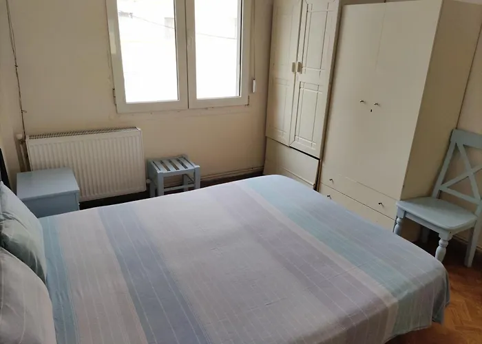 Practical Apartment Close To The City Centre