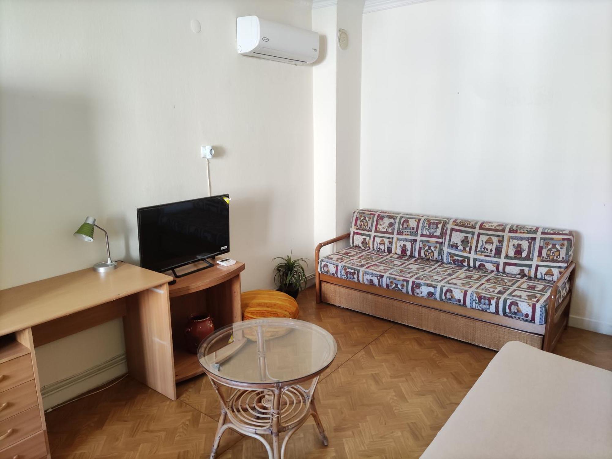 Apartment Practical Close To The Centre Thessaloniki